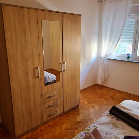 Apartman Antea Lägenhet Šibenik Exteriör bild