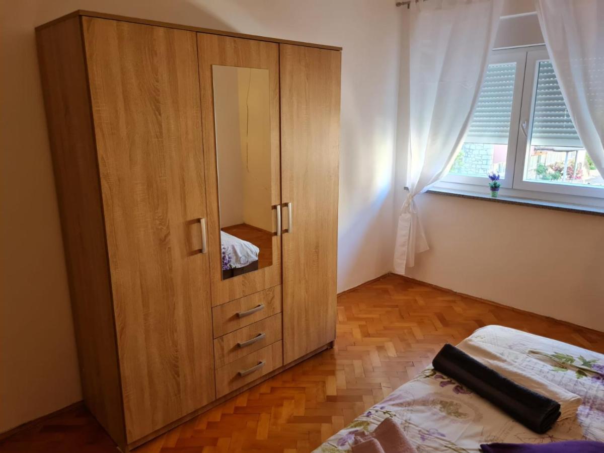 Apartman Antea Lägenhet Šibenik Exteriör bild