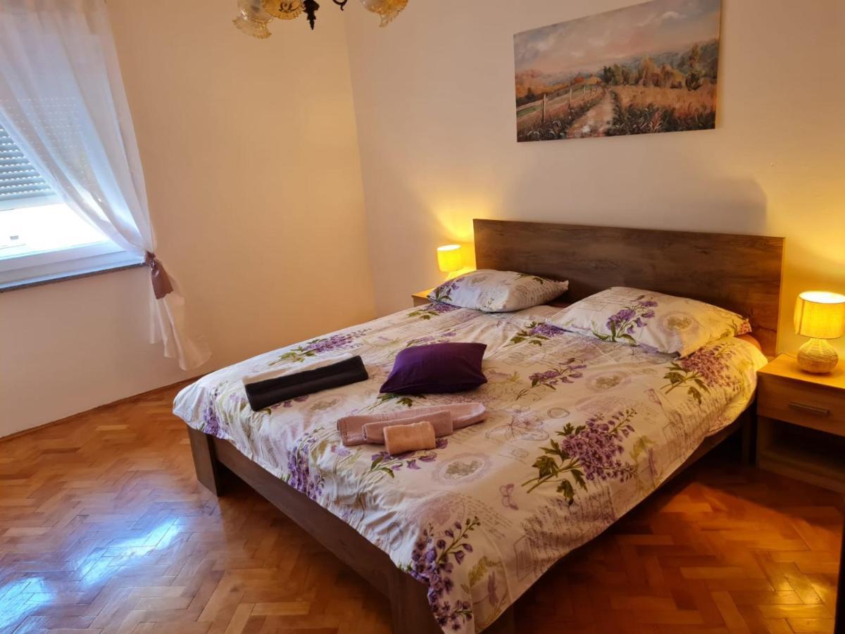 Apartman Antea Lägenhet Šibenik Exteriör bild